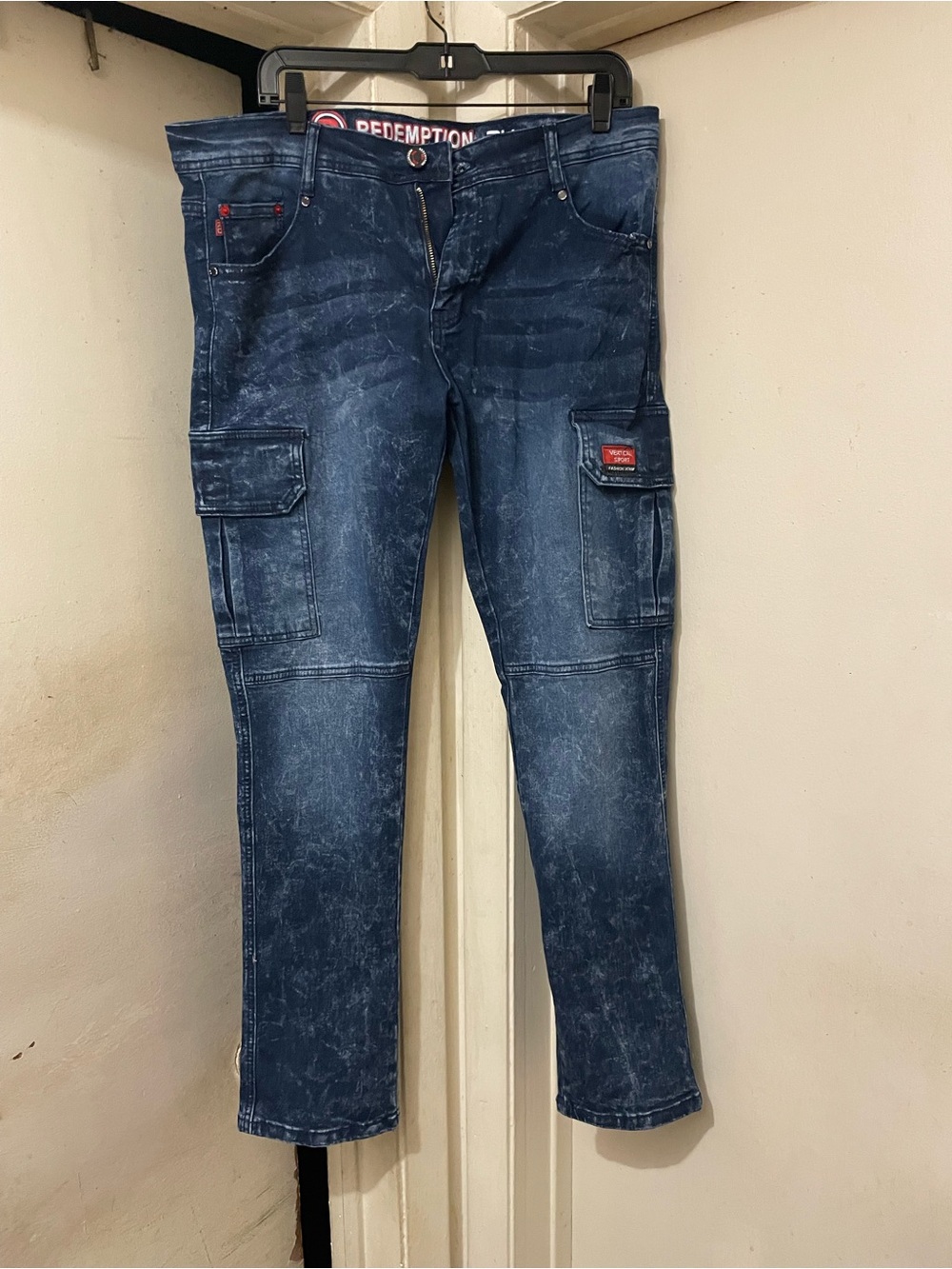 Redemption Vertical Sport Dark Wash Blue Denim Slim Tapered Cargo Jeans Size 34